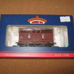 Bachmann 37-706 12 Ton Cattle Wagon NE Bauxite