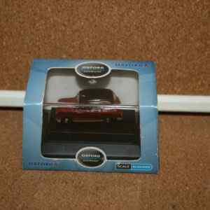 Oxford Diecast NFX4001 FX4 Taxi Black (Automobile) N Gauge
