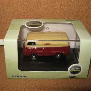 Oxford Diecast 76FDE001 Ford 400E Van British Rail (Commercial) 1:76 Scale