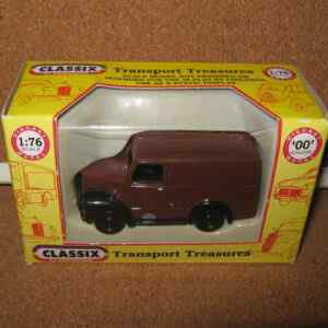 Classix EM76687 Trojan 20cwt Delivery Van Brown 1:76 Scale/OO Gauge
