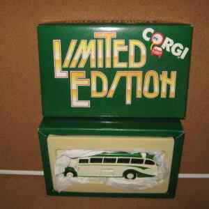 Corgi 97185 AEC Regal West Riding Coach 1:50 Scale