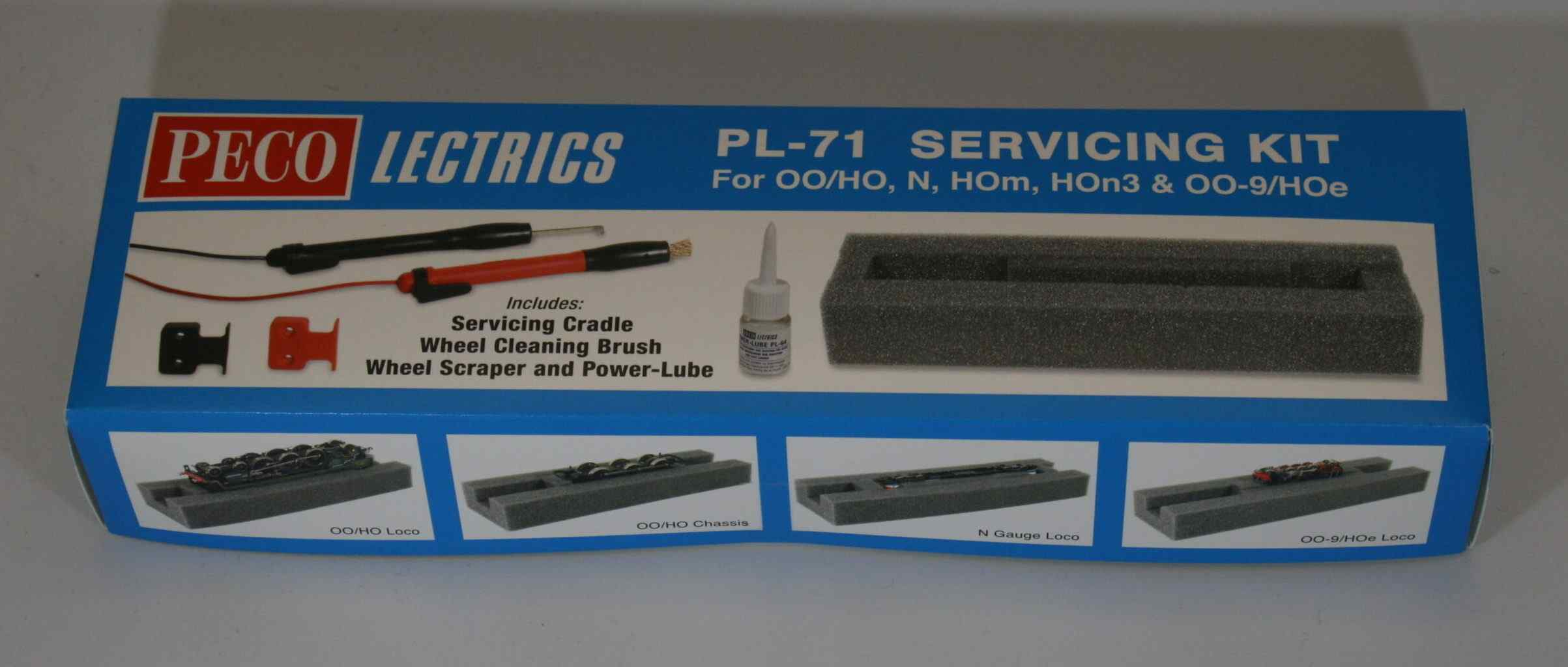 thumbnail image 2 of Peco Loco Maintenance Electric Servicing Kit With Track Rubber – PL-71/41 Combo 2 of 4