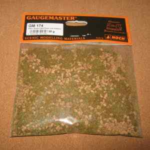 Gaugemaster GM174 Static Grass Light Green with Pebbles 30g