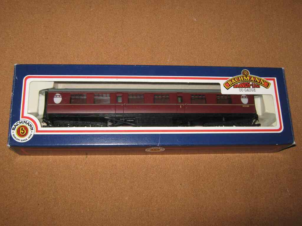 Bachmann 34-401 LNER 59.6ft Thompson Composite BR Maroon E1228E Coach ...