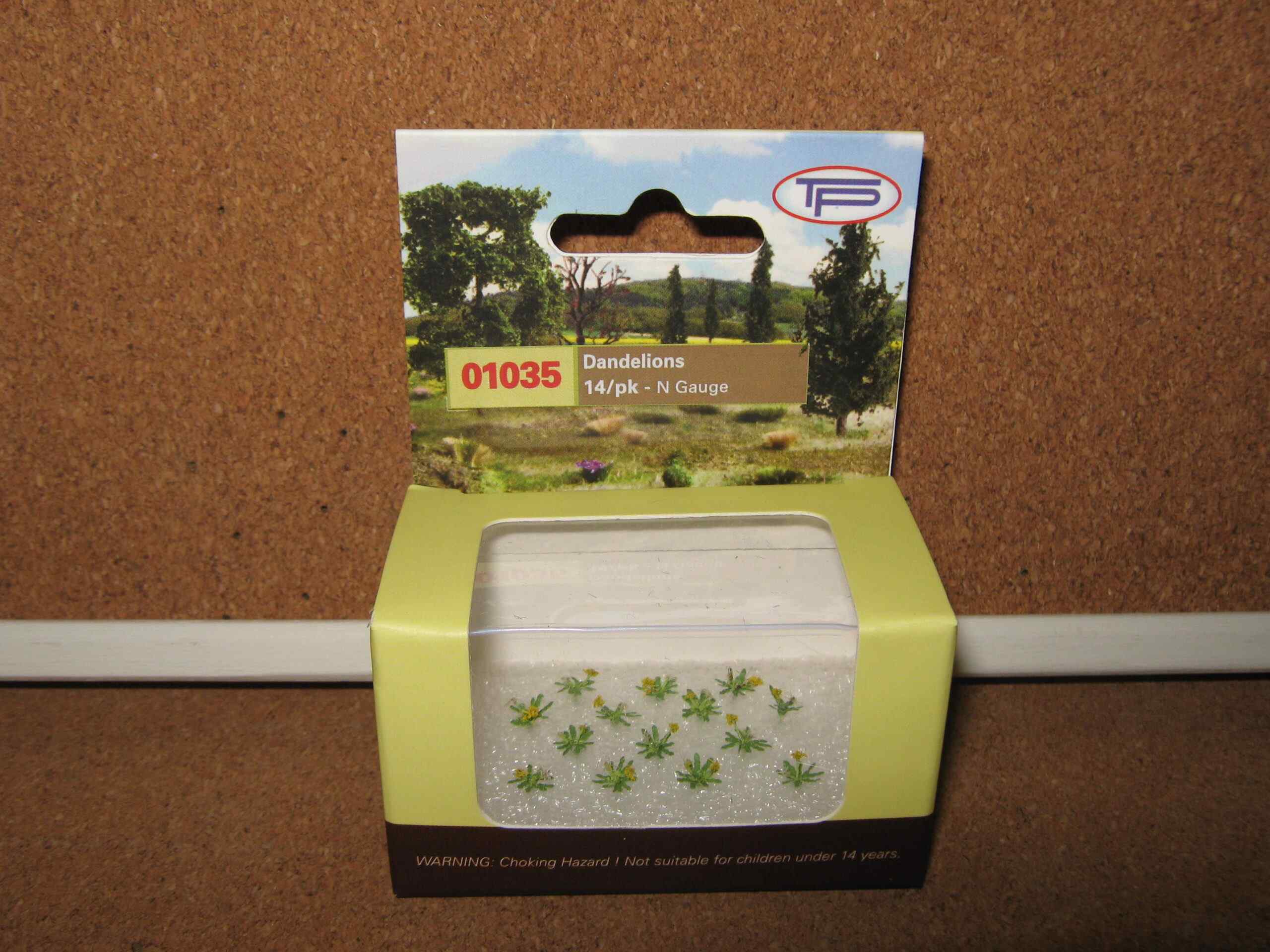 TP Models 01035 Dandelions 14/Pack N Gauge 1 TP Models 01035 Dandelions 14/Pack N Gauge