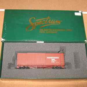 Bachmann "On30" 27014 Box Car PRR Wooden Wagon with Sliding Opening Doors Pennsylvania Pre-Owned