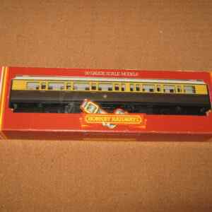 Hornby R456 G.W.R Collett Composite Coach Chocolate & Cream Pre-Owned