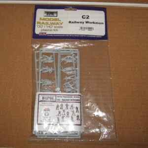 Dapol C002 Railway Workmen OO/HO Scale Trackside Plastic Kit