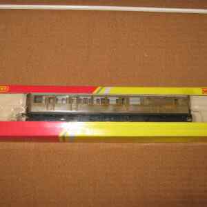 Hornby R4333 LNER Teak Brake Coach No 4237 Pre-Owned AS NEW