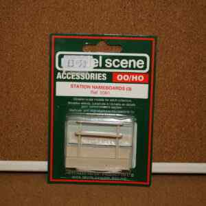 Peco Model Scene 5091 Station Nameboards (3) OO/HO