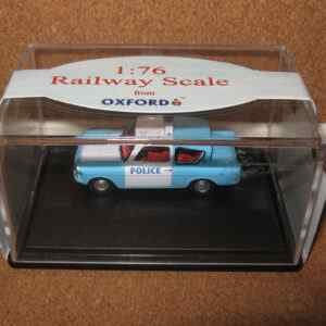 Oxford Diecast 76105003 Anglia Police Panda 1:76 Railway Scale