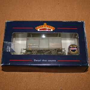 Bachmann 37-401 16 Ton slope sided steel tippler wagon "British Steel Corporation" (weathered) Pre-Owned