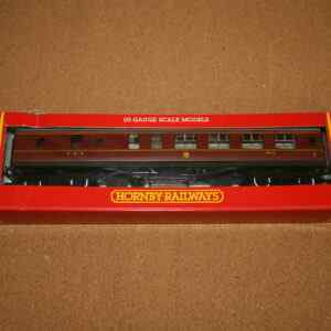 Hornby R475 LMS 3rd Brake Coach No 5714 Pre Owned