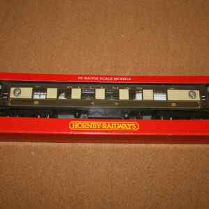 Hornby R223 Pullman First Parlour Car