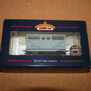 Bachmann 37-701 10 Ton Cattle Wagon LMS Grey Pre-Owned
