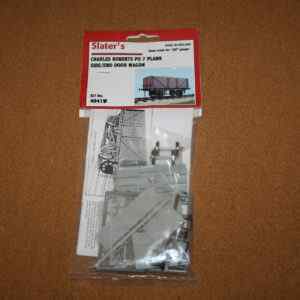 Slaters 4041W - Charles Roberts PO 7 Plank Side/End Door Wagon OO Scale Model Kit