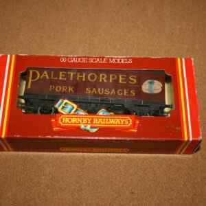 Hornby R733 6 Wheel Van "Palethorpes" Pre-Owned