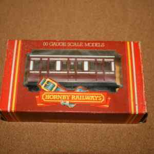 Hornby R219 Caledonian 4 Wheel Coach Pre-Owned