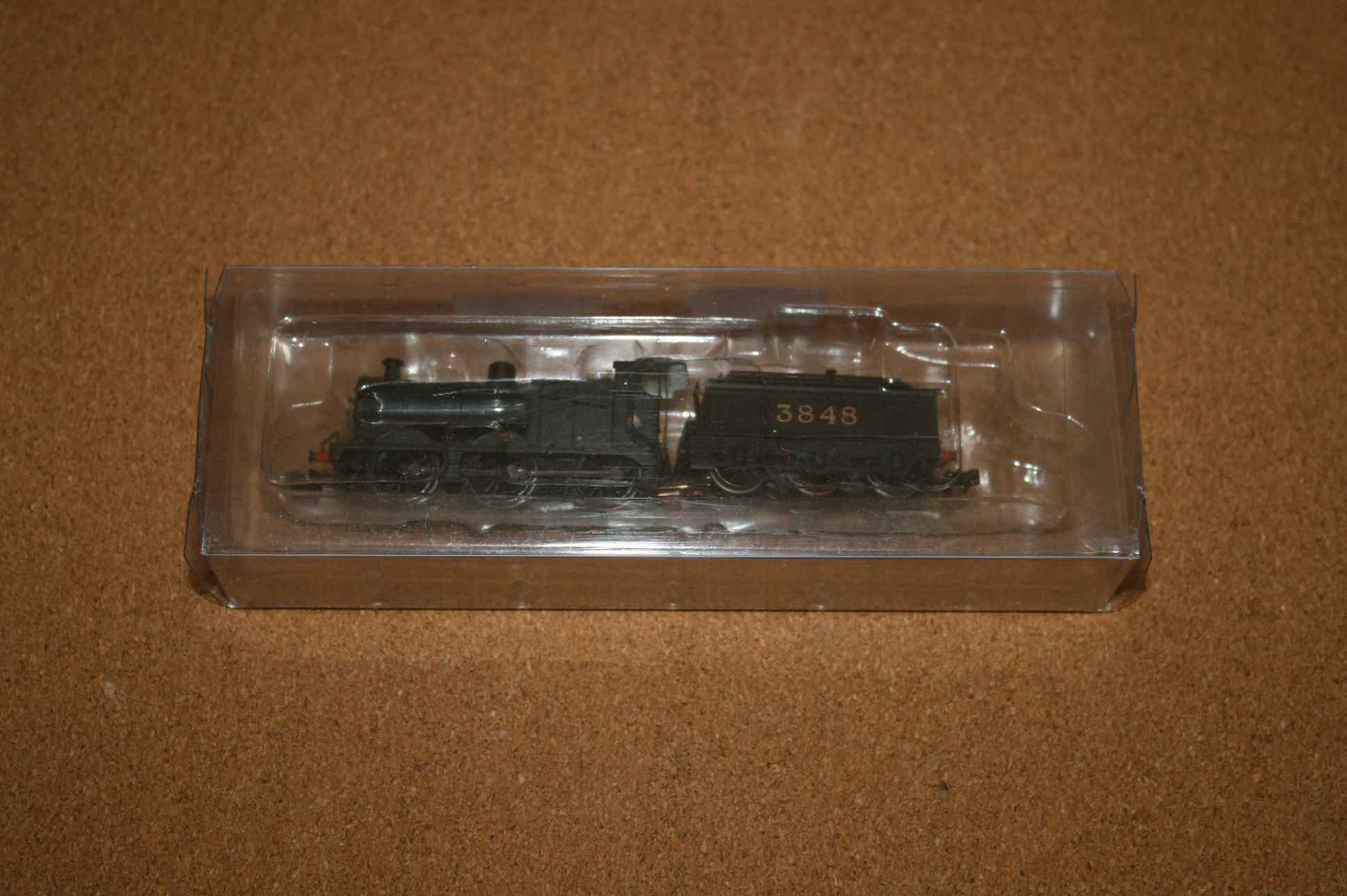 Graham Farish 370-300 Class 4F LMS Black No.3848 taken from Train Set Pre-owned 1 Graham Farish 370-300 Class 4F LMS Black No.3848 taken from Train Set Pre-owned