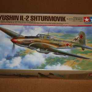 Tamiya 61113 Ilyushin IL-2 Shturmovik Model Kit 1/48 Scale