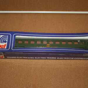 Jouef 5273 SNCF Corridor 2nd Class Coach Pre-owned AS New