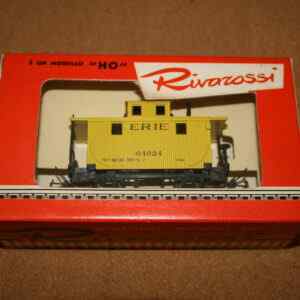 Rivasossi V Cab/B Caboose Erie Pre-Owned HO Scale