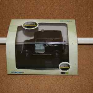 Oxford Diecast 76AT001 - Austin Taxi Black (Commercial) 1:76 Scale
