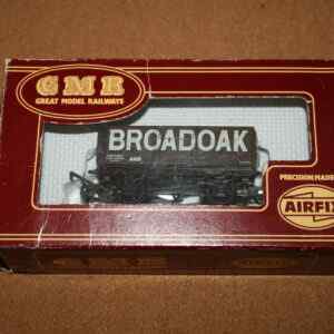 Airfix 54381 7 Plank open wagon "Broadoak" Wagon Pre-Owned