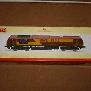 Hornby R3348 Class 67 EWS Maroon No.67016 DCC Ready Pre-Owned