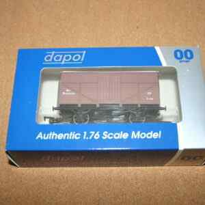Dapol 4F-015-007 BR Fruit Mex Van B833359 OO Scale