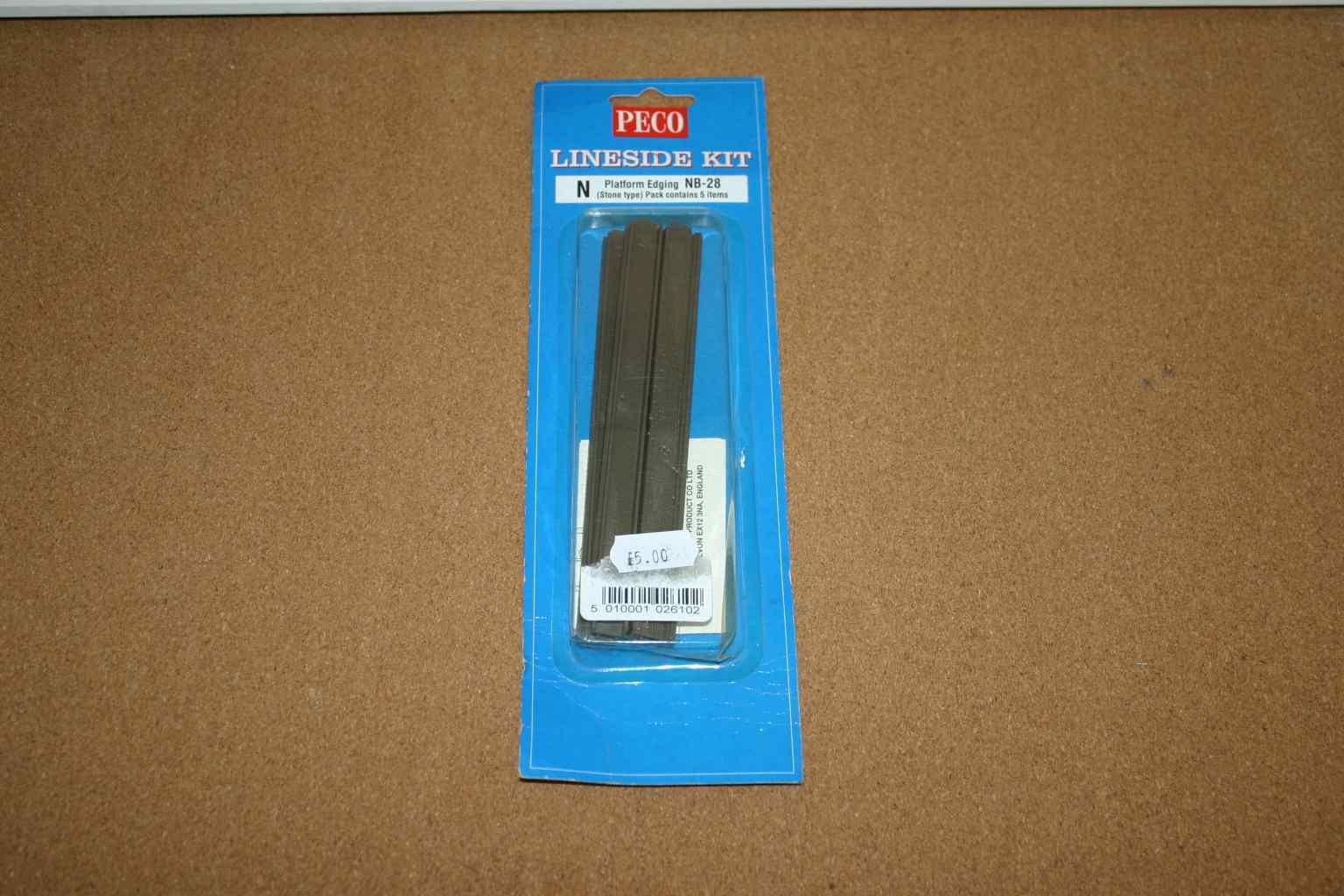 Peco Lineside Kit NB-28 Platform Edging (Stone Type) (5 per Packet) N Gauge 1 Peco Lineside Kit NB-28 Platform Edging (Stone Type) (5 per Packet) N Gauge