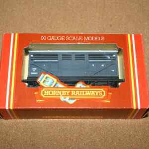 Hornby R022 Cattle Wagon Pre-Owned