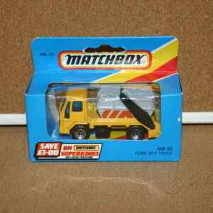 Matchbox MB45 Ford Skip Truck