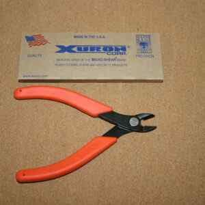 Xuron 2175M Vertical Track Cutter USA packaging