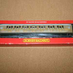 Hornby R4062 LNER Teak Composite Coach No 22287 Pre-Owned