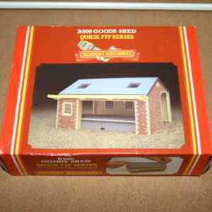 Hornby R506 Goods Shed (Snap Together Series) Pre-Owned