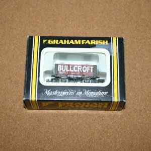 Graham Farish 2113 7 Plank Wagon "Bullcroft" Pre-Owned