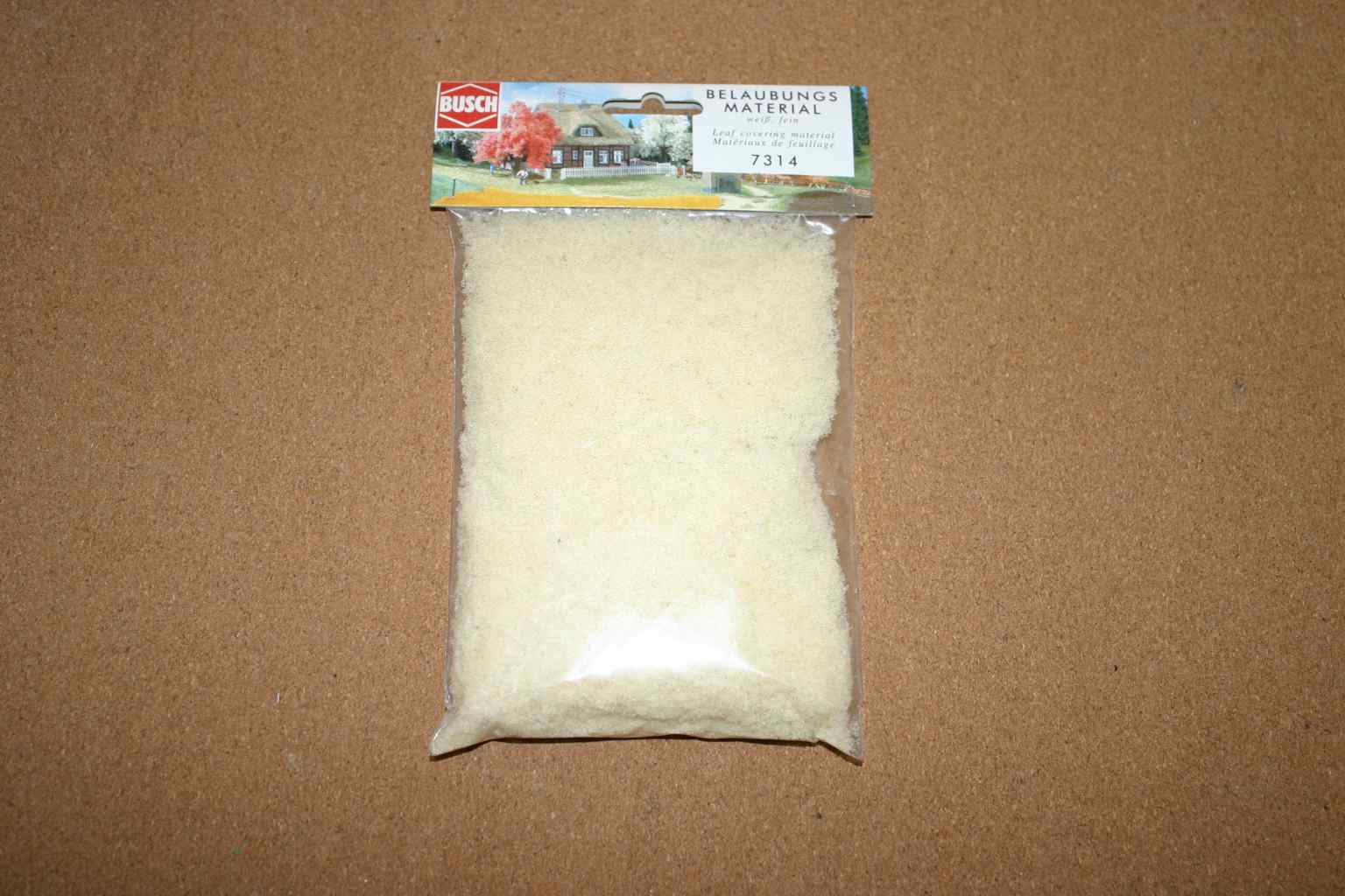 Busch 7314 White Foam Scatter 500ml 1 Busch 7314 White Foam Scatter 500ml