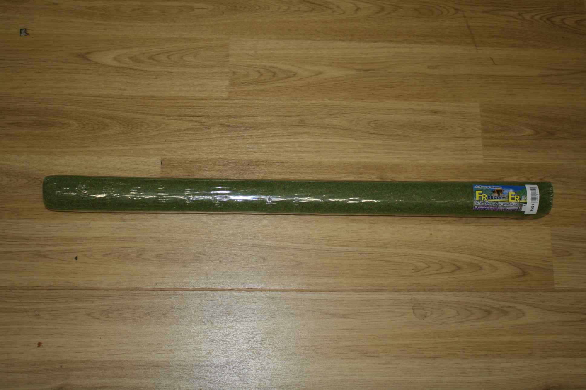 TP ER1551 Grass Mat Flowered Field Green 100 x 75cm 1 TP ER1551 Grass Mat Flowered Field Green 100 x 75cm