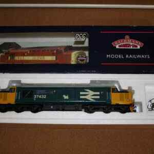 Bachmann 32-381 Class 37 BR Blue Livery 37432 "Eisted Gernedaethol" Renumbered & Renamed DCC Ready Pre-Owned