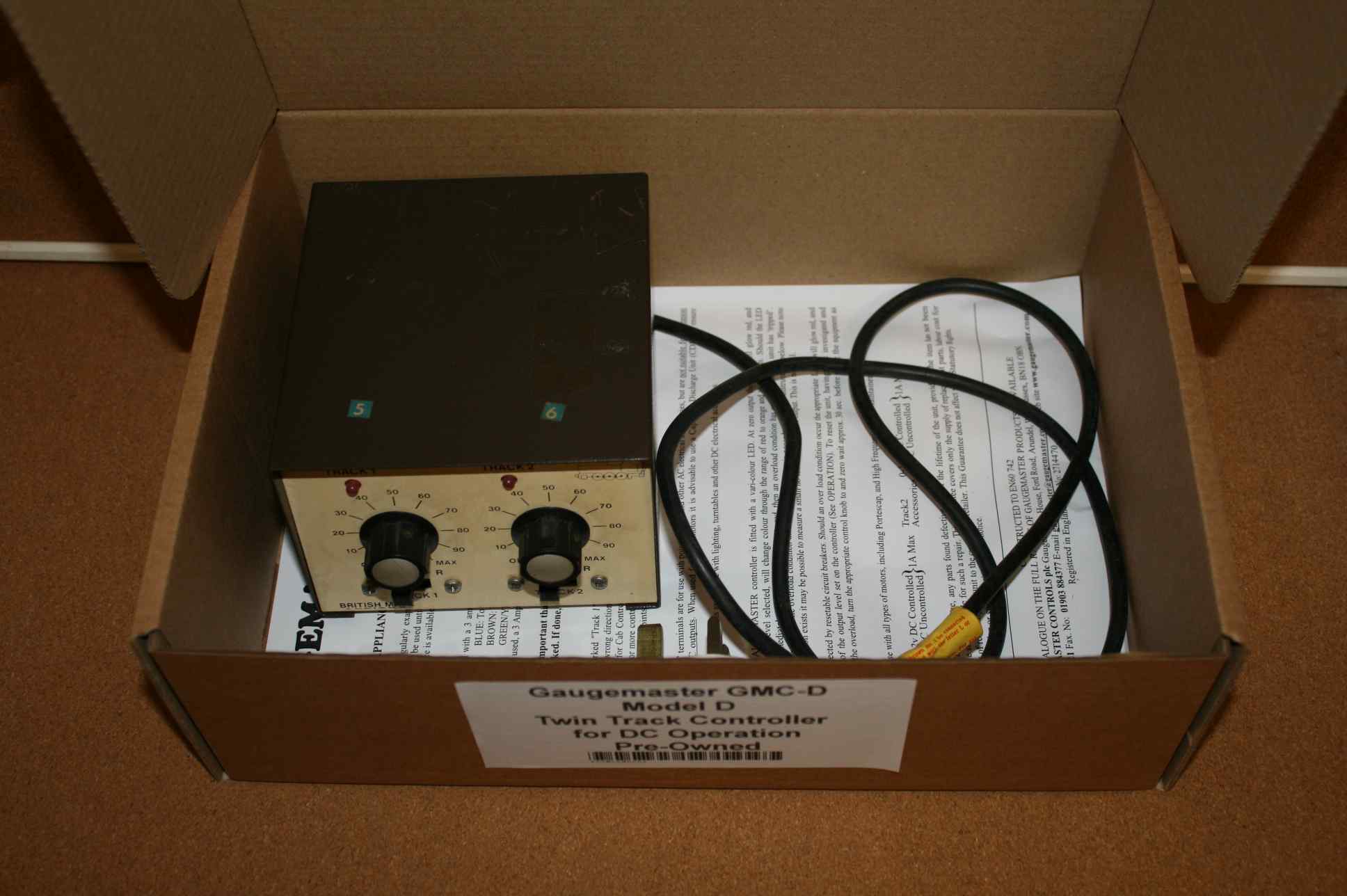 Gaugemaster GMC-D Model D Twin Track Controller for DC Operation Pre-Owned 1 Gaugemaster GMC-D Model D Twin Track Controller for DC Operation Pre-Owned