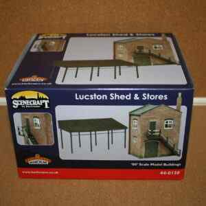 Bachmann Scenecraft 44-0130 Lucston Shed & Stores OO Gauge