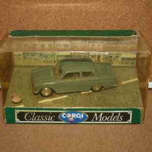 Corgi Classic Models D708 Ford Cortina Saloon - Blue/Teal 1:43 Scale