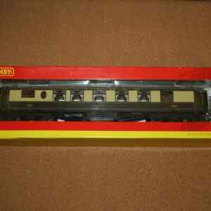Hornby R4429 8 Wheel Pullman 3rd Class Kitchen Car No.171 with working Table lamps Pre-Owned