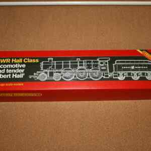 Hornby R759 Hall Class GWR Loco "Albert Hall" GWR 4983 Pre-Owned with box