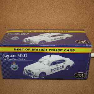 Atlas Editions 4650101 Jaguar MkII Bedfordshire Police (Best of British Police Cars) 1:43 Scale