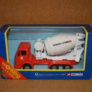 Corgi TY83802 Cement Mixer 'Castle Cement' 1:50 Scale