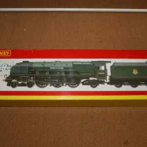 Hornby R2231 Duchess Class "Duchess of Rutland" Early Br Green 46228 Pre-Owned