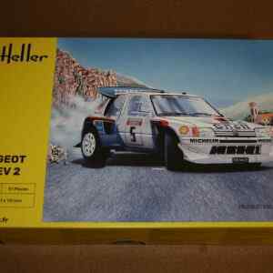 Heller 80716 Peugot 205 EV 2 1/24 Scale Model Kit