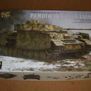 Border BT-001 Pz.Kpfw.IV Ausf.G Late 1/35 Scale Model Kit